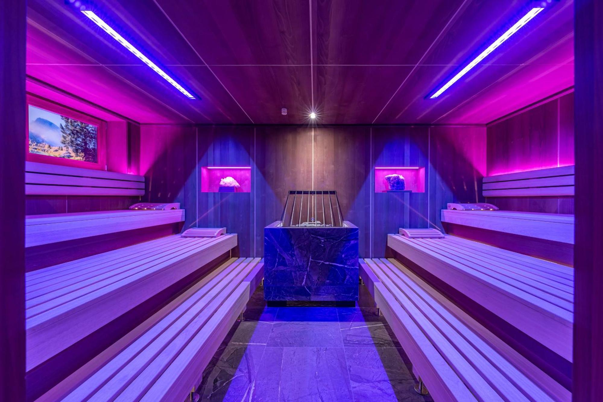 Hotel Pramstraller Майерхофен Екстериор снимка